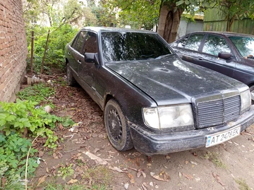 Авто Mercedes W124 1986 № 8024645