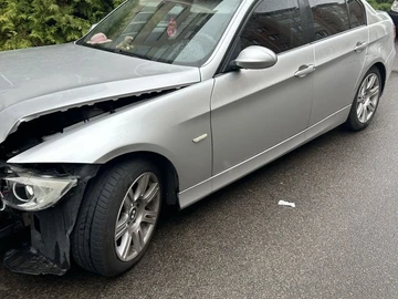 Авто BMW 3 Серия 2006 № 8024673