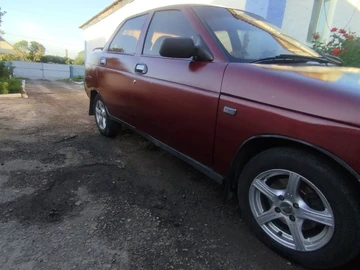 Авто ВАЗ 2110 2004 № 8024830