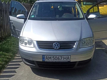Авто Volkswagen Touran 2004 № 8024920