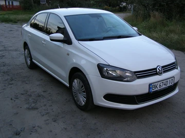 Авто Volkswagen Polo 2011 № 8024995