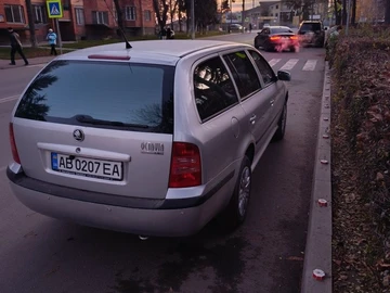 Авто Skoda Octavia 2002 № 8025151