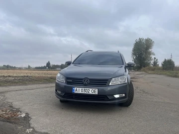 Авто Volkswagen Passat Variant 2012 № 8025204