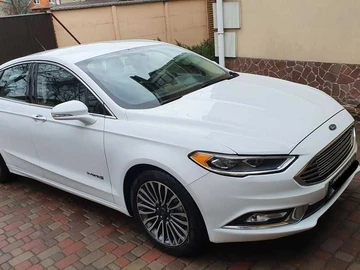 Авто Ford Fusion 2018 № 8025216