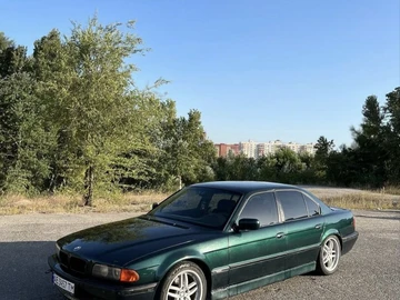 Авто BMW 7 Серия 1995 № 8025316