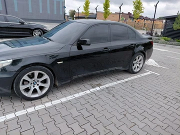 Авто BMW 5 Серия 2005 № 8025620
