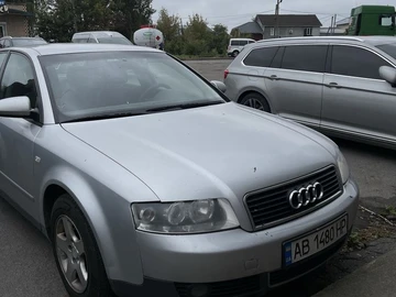Авто Audi A4 2001 № 8025643