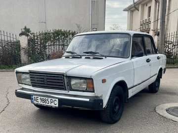 Авто ВАЗ 2107 2004 № 8025779