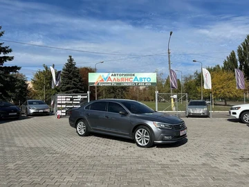 Авто Volkswagen Passat Sedan 2017 № 8025790