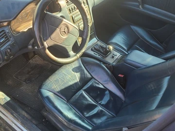 Авто Mercedes E Серия 1995 № 8025813