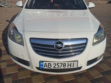 Авто Opel Insignia 2010 № 8025899