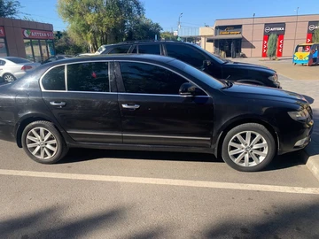 Авто Skoda Superb 2010 № 8025931