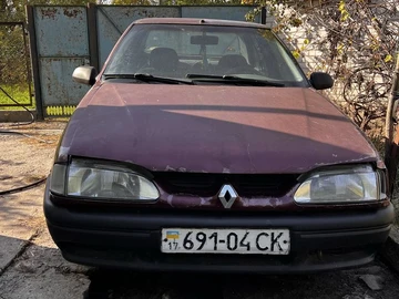 Авто Renault 19 1995 № 8026045
