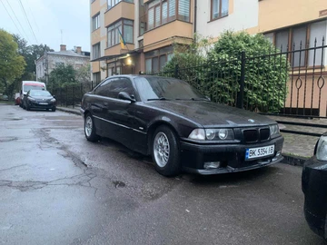 Авто BMW 3 Серия 1994 № 8026094