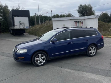 Авто Volkswagen Passat Variant 2006 № 8026112