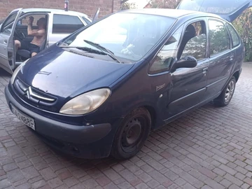 Авто Citroen C3 2000 № 8026143