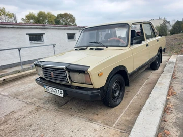 Авто ВАЗ 2107 1986 № 8026235