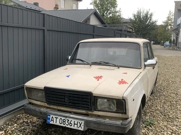 Авто ВАЗ 2107 1987 № 8026408
