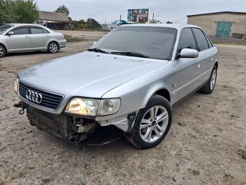 Авто Audi A6 1995 № 8026415