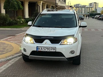 Авто Mitsubishi Outlander 2010 № 8026567