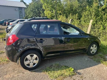 Авто KIA Cee X27 D 2007 № 8026601
