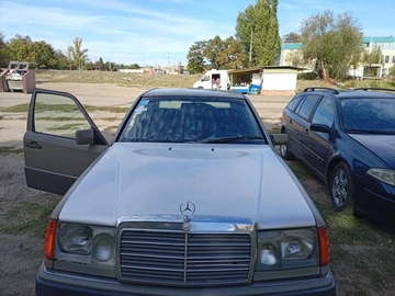 Авто Mercedes 300 1985 № 8026821