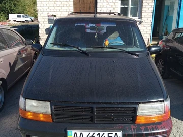 Авто Chrysler Voyager 1993 № 8026902