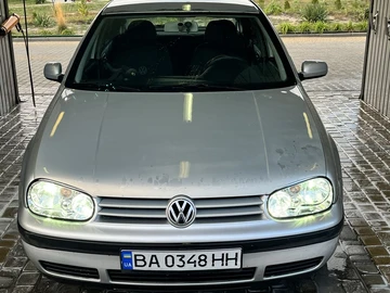 Авто Volkswagen Golf 1999 № 8027101