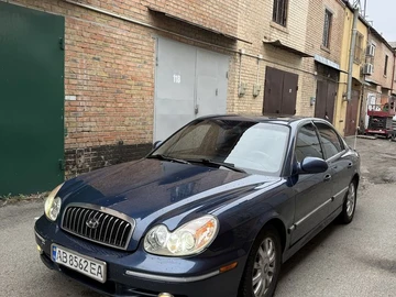 Авто Hyundai Sonata 2004 № 8027143