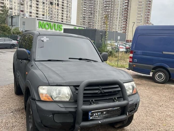 Авто Mitsubishi Pajero 2000 № 8027153
