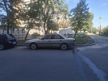 Авто Mazda 626 1988 № 8027163