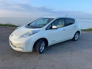 Авто Nissan Leaf 2012 № 8027165