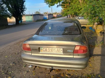 Авто Ford Mondeo 1993 № 8027321