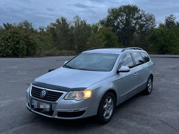 Авто Volkswagen Passat Variant 2006 № 8027330