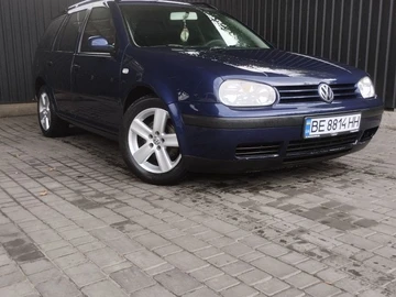 Авто Volkswagen Golf 1999 № 8027331
