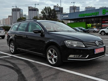 Авто Volkswagen Passat Variant 2012 № 8027410
