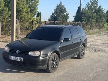Авто Volkswagen Golf 2003 № 8027420