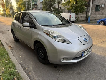 Авто Nissan Leaf 2014 № 8027482