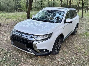 Авто Mitsubishi Outlander 2015 № 8027575