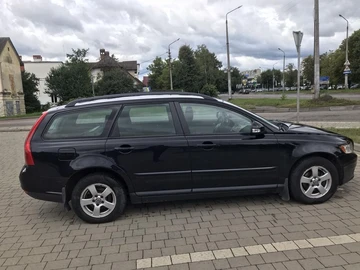 Авто Volvo V50 2010 № 8027857