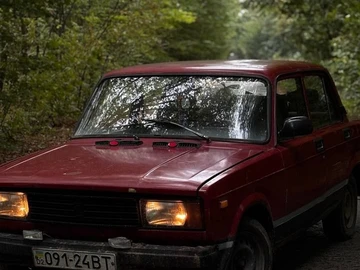 Авто ВАЗ 2105 1983 № 8027893