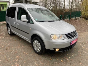 Авто Volkswagen Caddy 2009 № 8027905