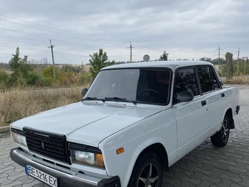Авто ВАЗ 2107 2009 № 8027914