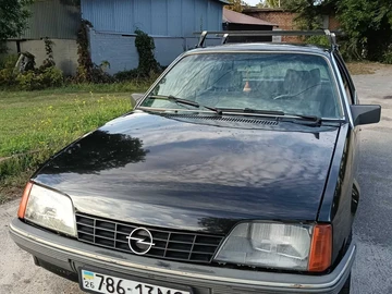 Авто Opel Rekord 1986 № 8027952