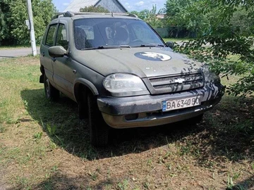 Авто Chevrolet Niva 2006 № 8027954