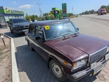 Авто ВАЗ 2107 2005 № 8028088