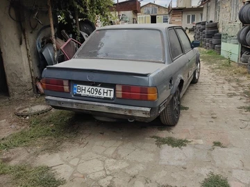 Авто BMW 3 Серия 1983 № 8028135