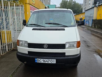 Авто Volkswagen Transporter 2000 № 8028254