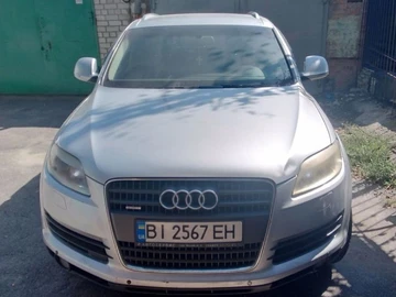 Авто Audi Q7 2006 № 8028549