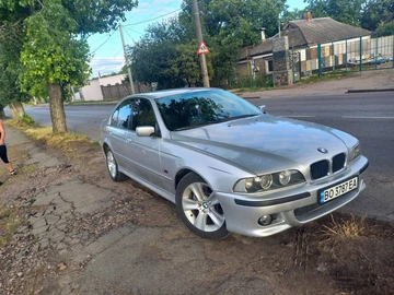 Авто BMW 5 Серия 2001 № 8028612